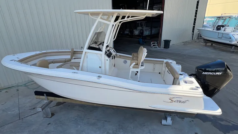 Slide: The Image of Scout 215 XSF 2021 - 68