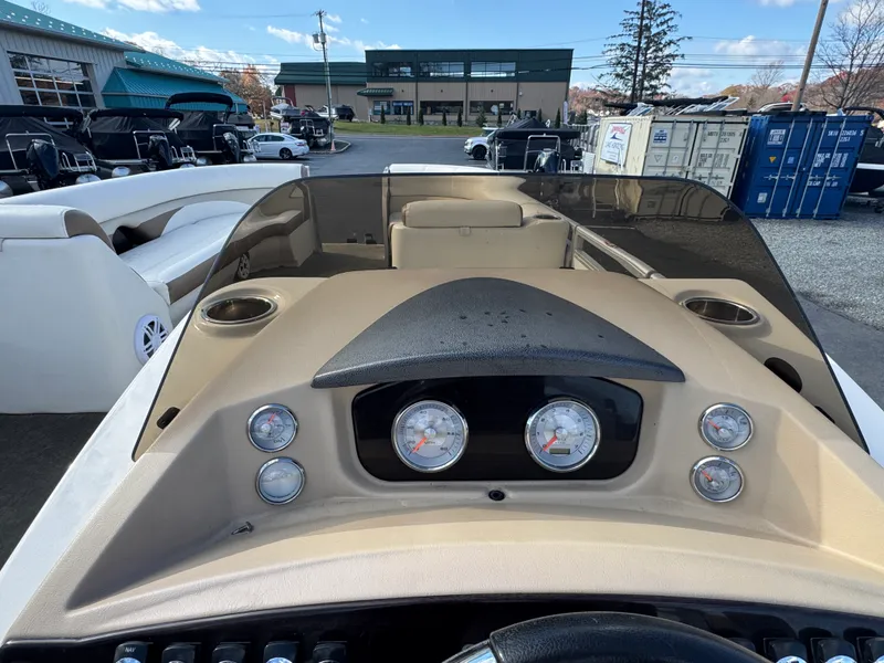 Slide: The Image of Harris Sunliner 240 2014 - 10