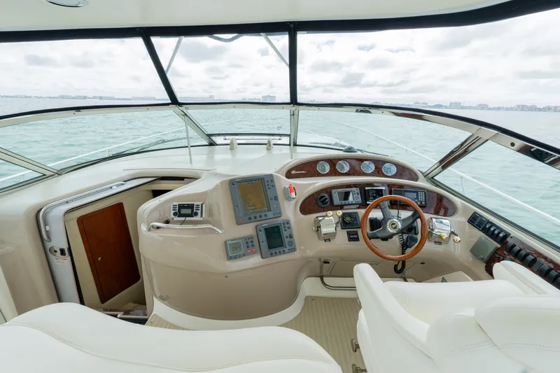 Slide: The Image of Sea Ray 460 SUNDANCER 2003 - 15
