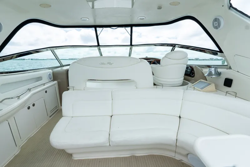 Slide: The Image of Sea Ray 460 SUNDANCER 2003 - 16