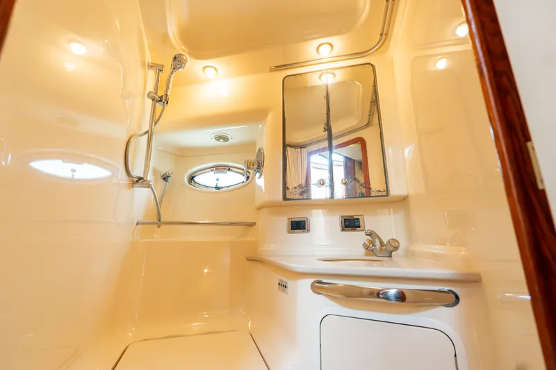 Slide: The Image of Sea Ray 460 SUNDANCER 2003 - 27