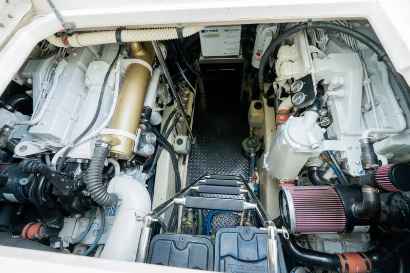 Slide: The Image of Sea Ray 460 SUNDANCER 2003 - 30