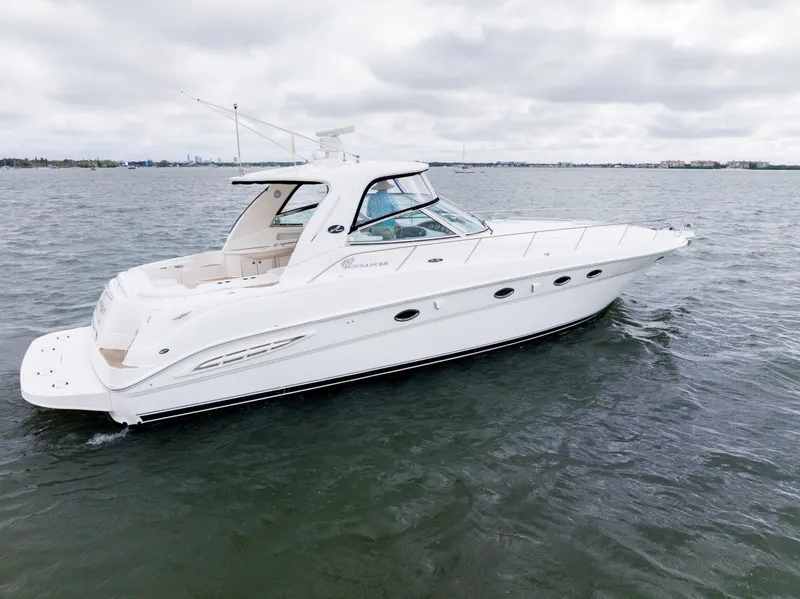 Slide: The Image of Sea Ray 460 SUNDANCER 2003 - 4