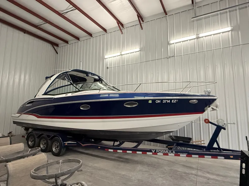 The Image of Formula 310 SS 2012 - 0