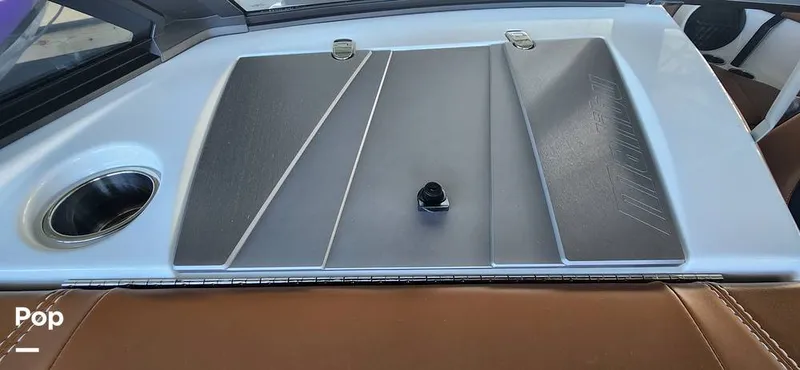 Slide: The Image of Malibu Wakesetter 23 LSV 2022 - 13428134