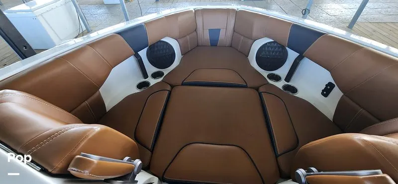 Slide: The Image of Malibu Wakesetter 23 LSV 2022 - 13428149