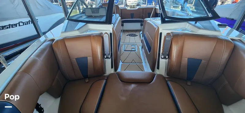 Slide: The Image of Malibu Wakesetter 23 LSV 2022 - 13428170