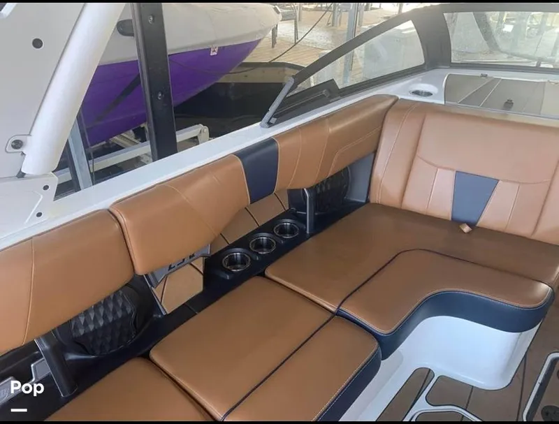 Slide: The Image of Malibu Wakesetter 23 LSV 2022 - 13401474