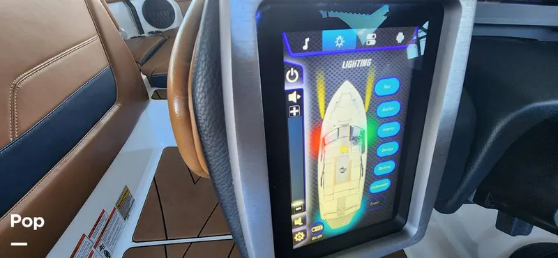 Slide: The Image of Malibu Wakesetter 23 LSV 2022 - 13428115