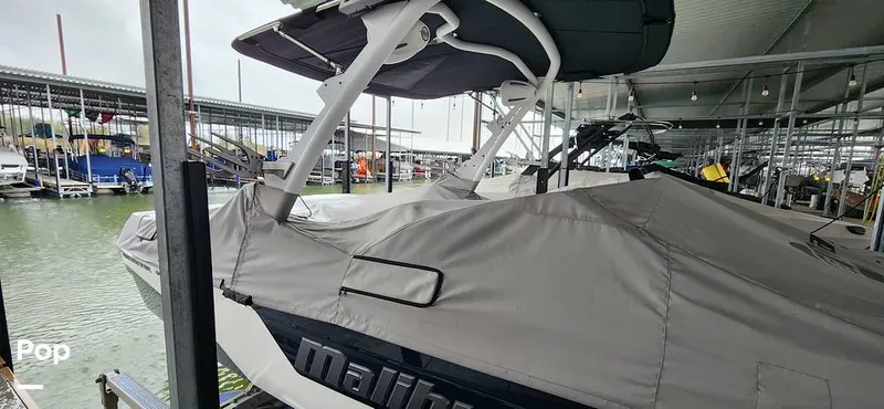 Slide: The Image of Malibu Wakesetter 23 LSV 2022 - 13420738