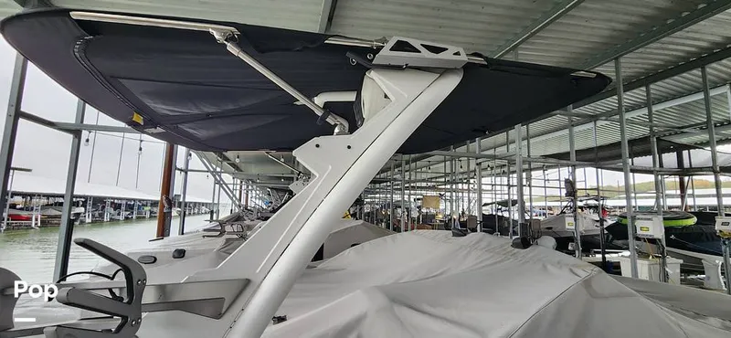 Slide: The Image of Malibu Wakesetter 23 LSV 2022 - 13420740