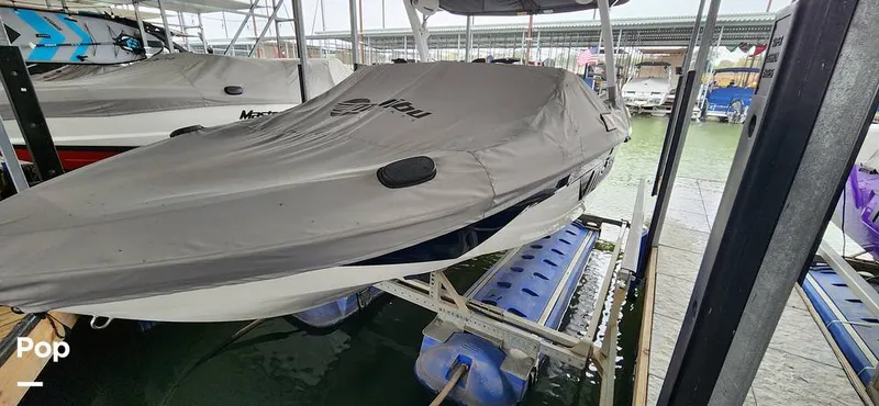 Slide: The Image of Malibu Wakesetter 23 LSV 2022 - 13420748