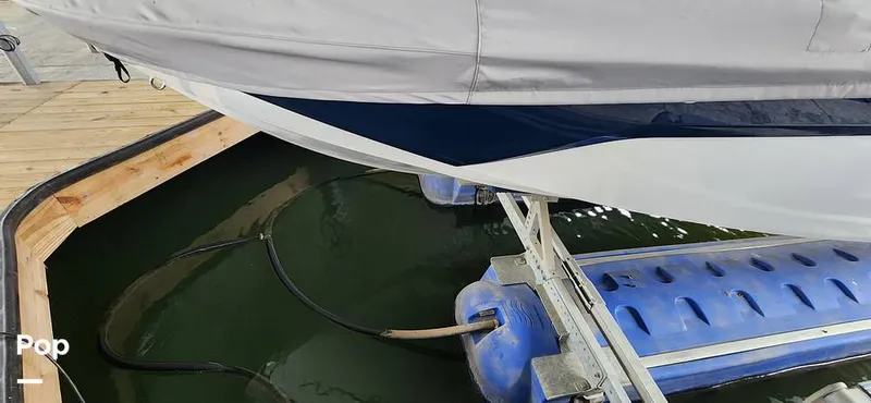 Slide: The Image of Malibu Wakesetter 23 LSV 2022 - 13420755