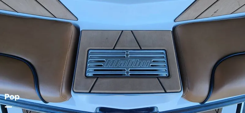 Slide: The Image of Malibu Wakesetter 23 LSV 2022 - 13428100