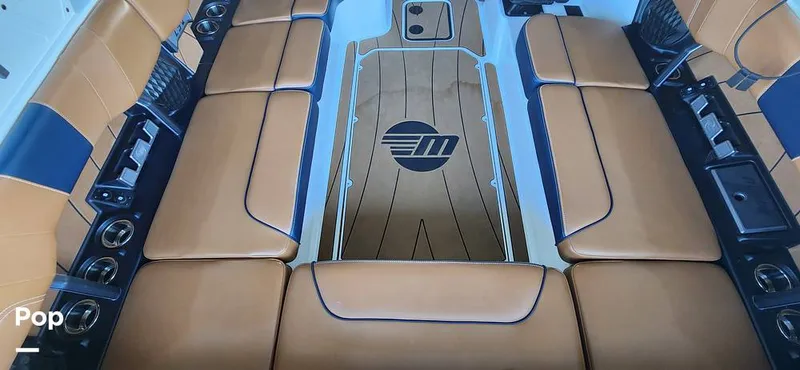 Slide: The Image of Malibu Wakesetter 23 LSV 2022 - 13428103