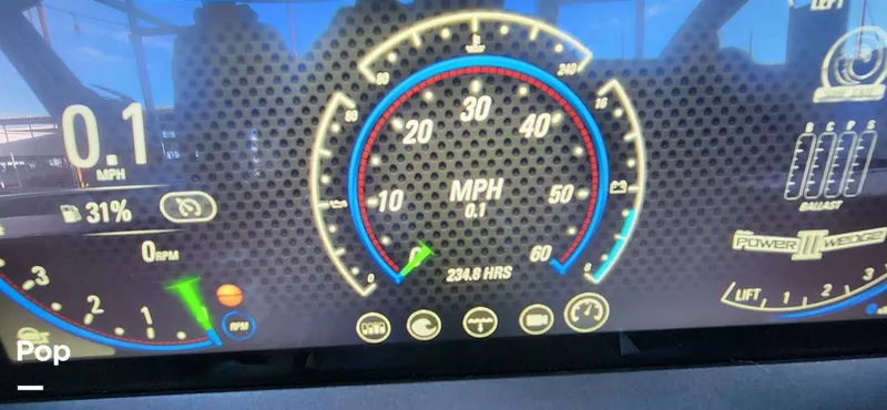 Slide: The Image of Malibu Wakesetter 23 LSV 2022 - 13428121