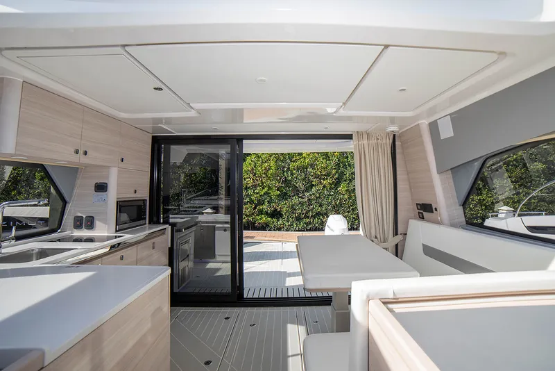 Slide: The Image of Aquila 42 COUPE 2026 - 45