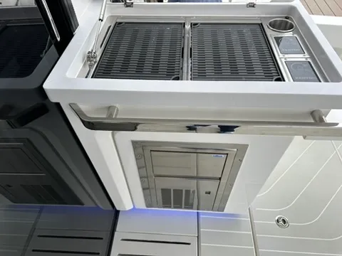 Slide: The Image of Aquila 42 COUPE 2026 - 56