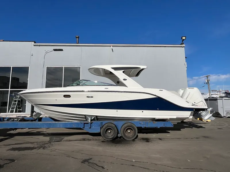 The Image of Sea Ray SLX 310 Outboard 2026 - 0