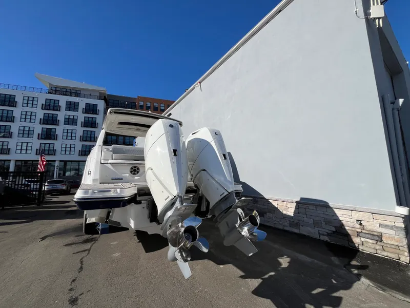 Slide: The Image of Sea Ray SLX 310 Outboard 2026 - 3