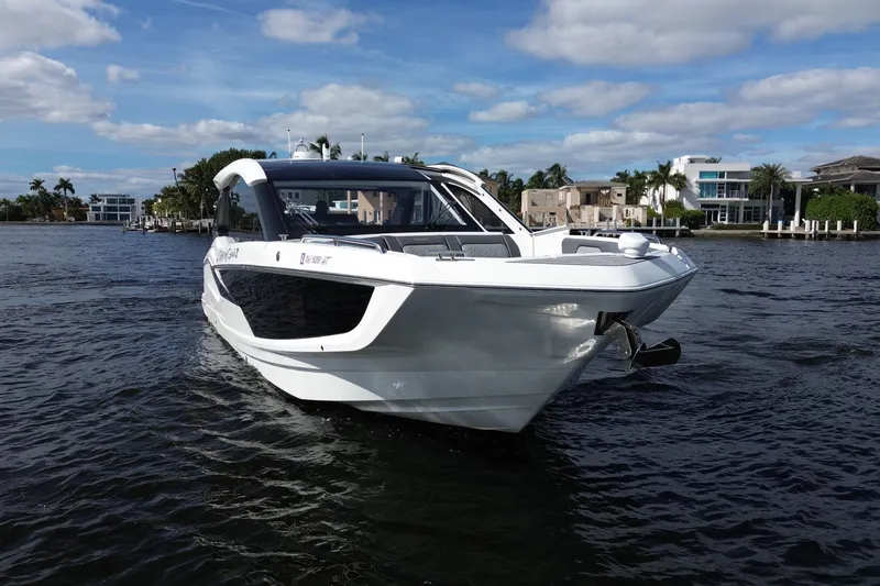 Slide: The Image of Galeon 375 GTO 2024 - 2