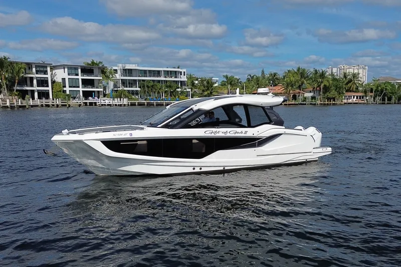 Slide: The Image of Galeon 375 GTO 2024 - 4