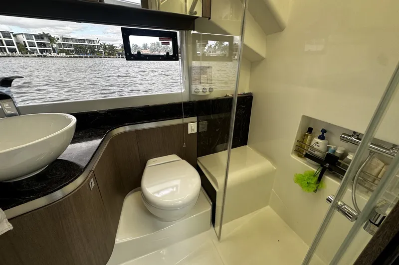 Slide: The Image of Galeon 375 GTO 2024 - 56