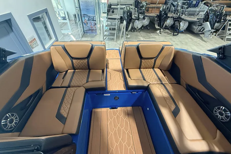 Slide: The Image of Yamaha 255XD 2026 - 16