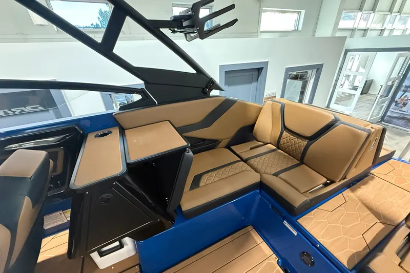 Slide: The Image of Yamaha 255XD 2026 - 19