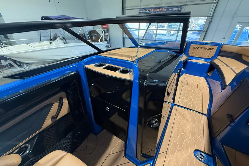 Slide: The Image of Yamaha 255XD 2026 - 23