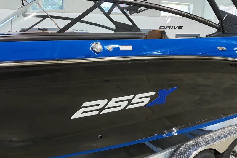 Slide: The Image of Yamaha 255XD 2026 - 3