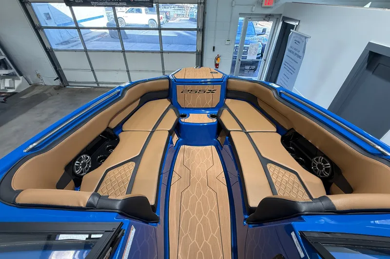 Slide: The Image of Yamaha 255XD 2026 - 33