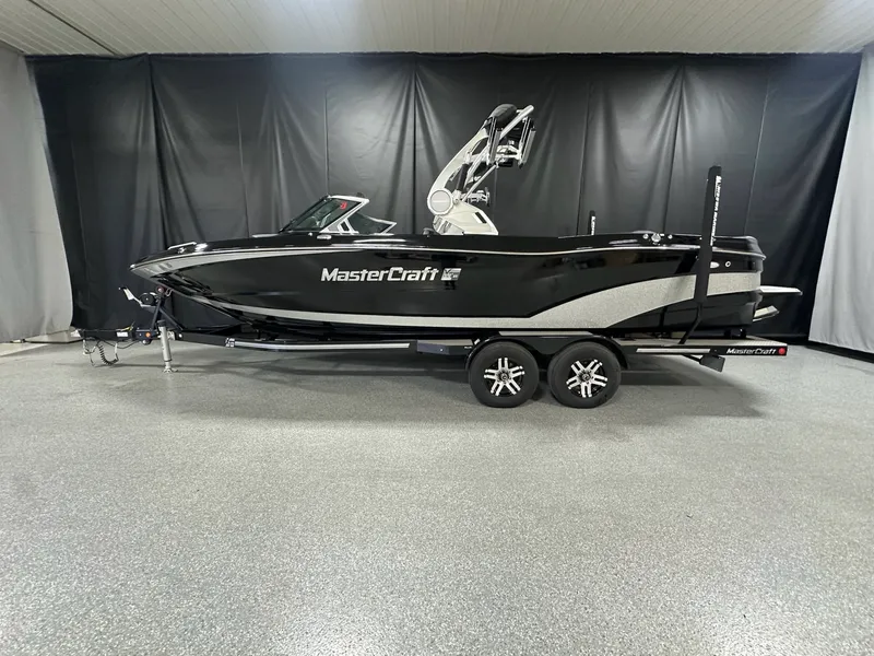 The Image of Mastercraft XT25 2020 - 0