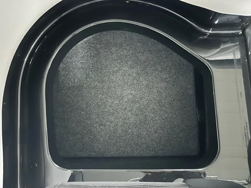 Slide: The Image of Mastercraft XT25 2020 - 24