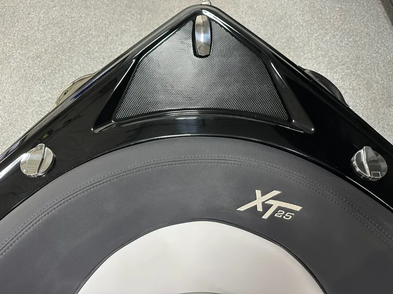 Slide: The Image of Mastercraft XT25 2020 - 56