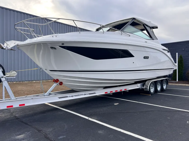 Slide: The Image of Sea Ray Sundancer 320 2026 - 3