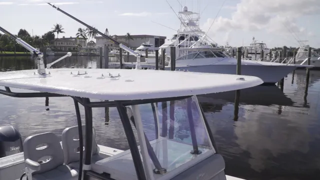 Slide: The Image of Contender 30ST CUSTOM BUILD 30' 2026 - 30