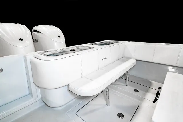 Slide: The Image of Contender 30ST CUSTOM BUILD 30' 2026 - 6
