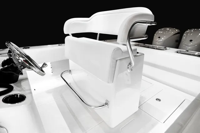 Slide: The Image of Contender 30ST CUSTOM BUILD 30' 2026 - 8