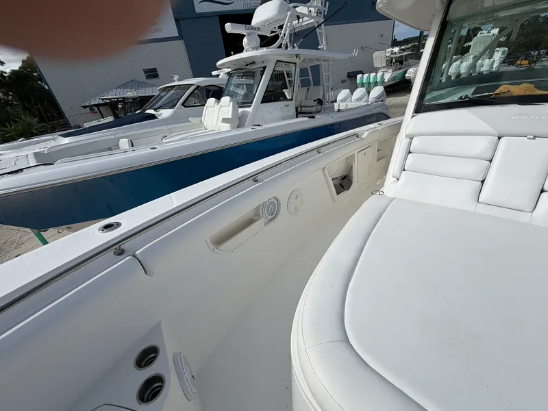 Slide: The Image of Boston Whaler 370 OUTRAGE 2016 - 47