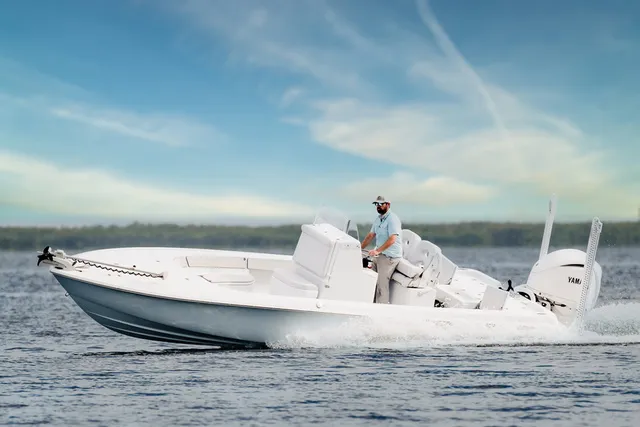 Slide: The Image of Contender 26 BAY CUSTOM BUILD 26' 2026 - 4