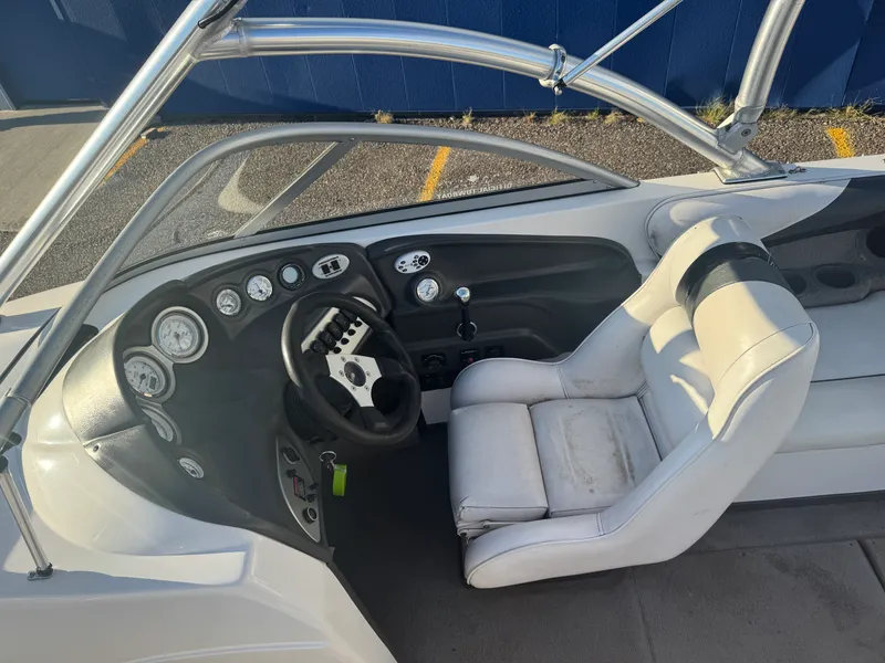 Slide: The Image of Moomba MOBIUS 2006 - 21