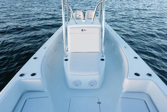 Slide: The Image of Contender 29 BAY CUSTOM BUILD 29' 2026 - 10