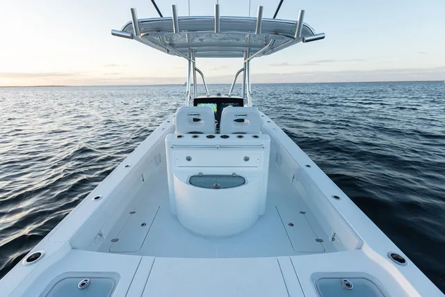 Slide: The Image of Contender 29 BAY CUSTOM BUILD 29' 2026 - 14
