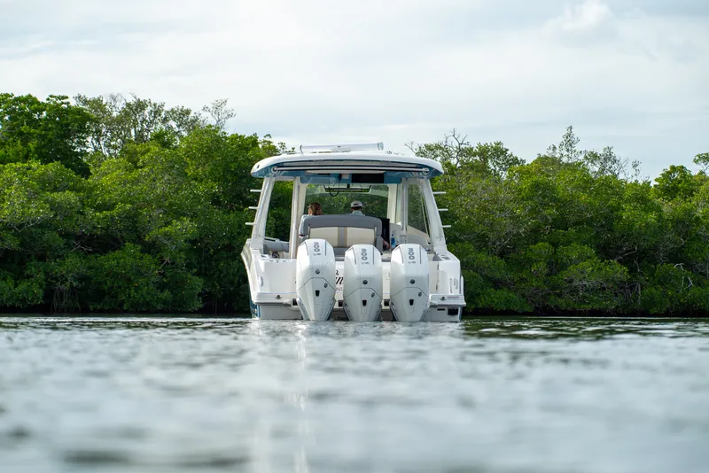 Slide: The Image of Boston Whaler 350 REALM 2025 - 39