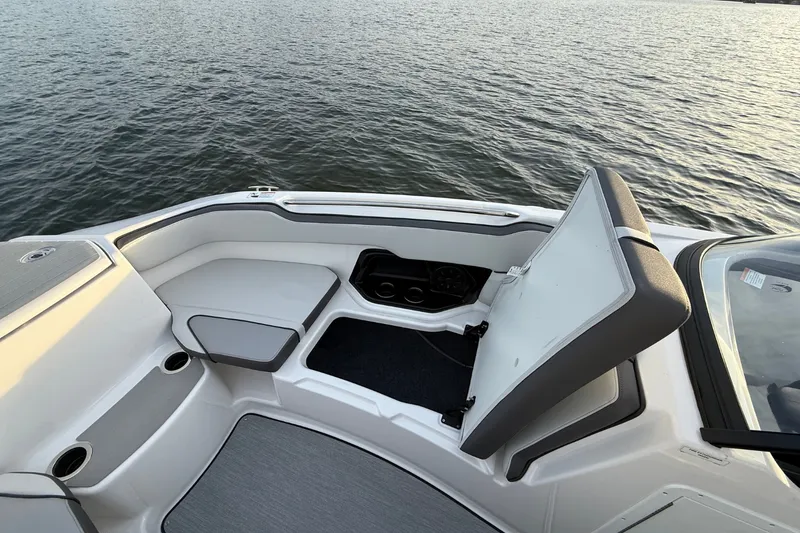 Slide: The Image of Yamaha AR250 2026 - 22