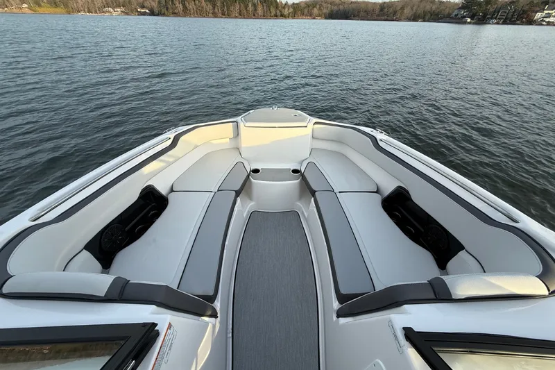 Slide: The Image of Yamaha AR250 2026 - 20