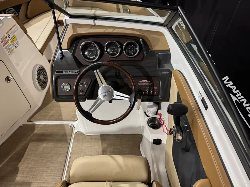 Slide: The Image of Sea Ray 19 SPX 2016 - 26