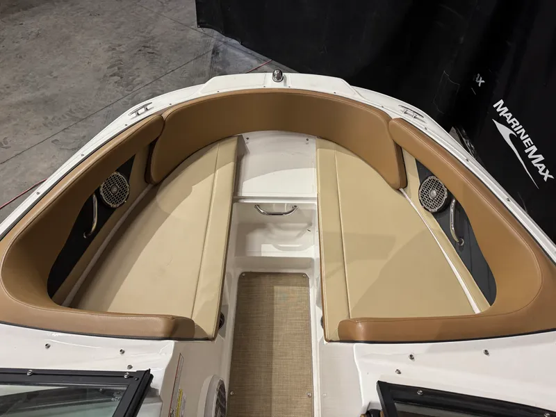 Slide: The Image of Sea Ray 19 SPX 2016 - 34