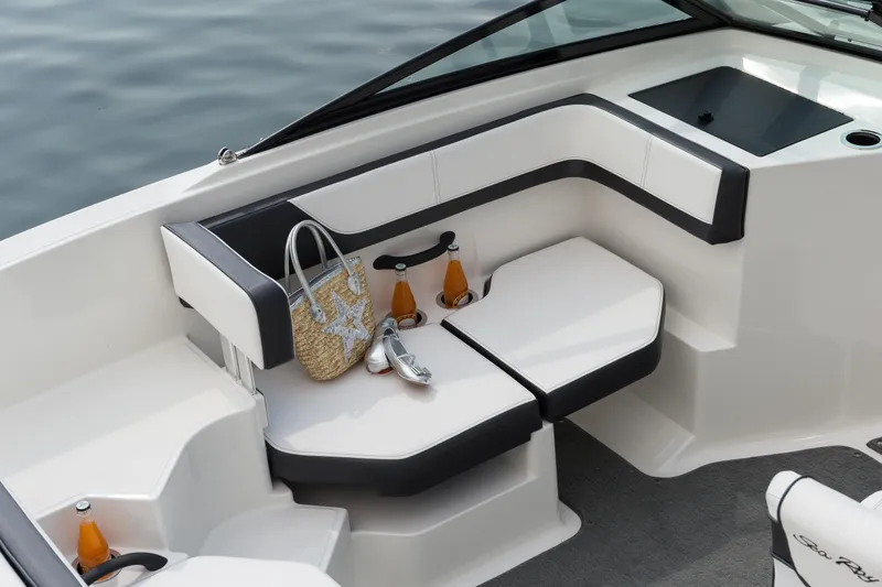 Slide: The Image of Sea Ray 19 SPX 2016 - 7